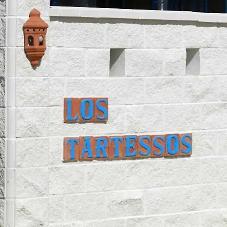 Los Tartessos 1 Apartment *